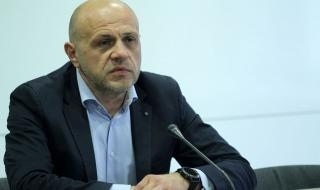 Томислав Дончев: Не разбрах как член на кабинета лиши Радев от вечеря в Естония