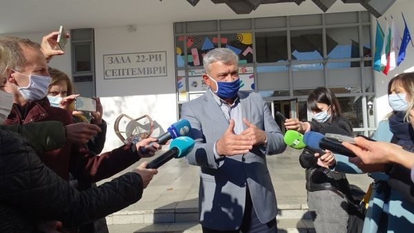 Румен Томов: Ако се затвори Благоевград, да се затвори и цялата държава!