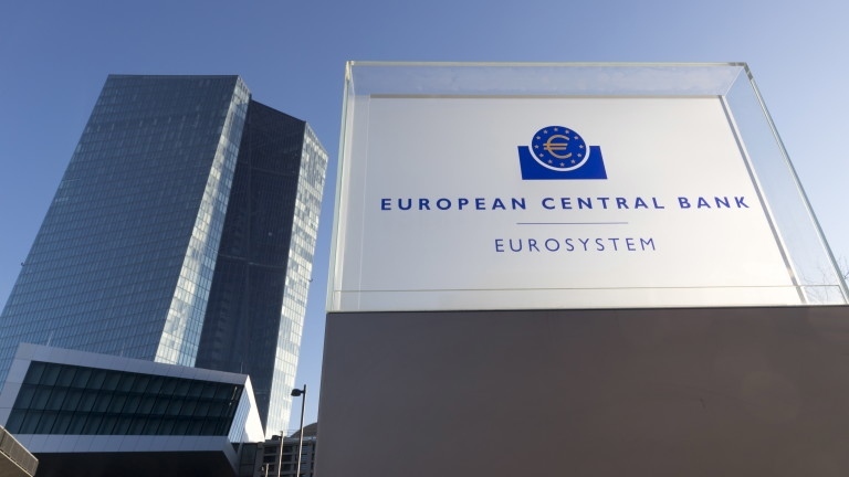 ЕЦБ ускори печатането на пари