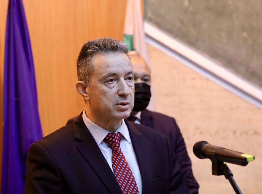 Янаки Стоилов внесе в НС законопроекти, за да се избегнат санкции срещу България