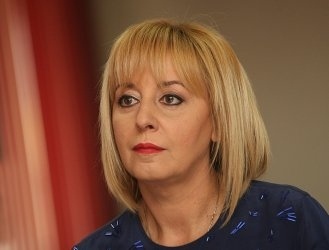 Мая Манолова: ИТН опитва да свие гнездо на Сокола в парламента, превръща гражданите в заложници