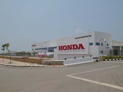 Honda намалява производството на автомобили в свой японски завод с 30%
