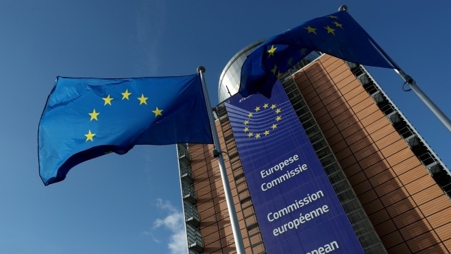 ЕК глоби пет европейски банки с 344 милиона евро за нарушение на антитръстовите правила