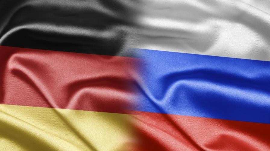 Германия работи върху силен пакет от санкции срещу Русия ако нападне Украйна