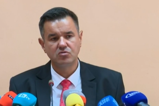Министър Стоянов: Няма опасност от санкции от ЕК заради износа на продукти от Лукойл