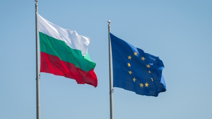 Властта в България единствена в ЕС отстъпи от привързаността към Европа