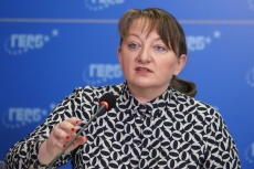 Деница Сачева: С БСП обсъждахме имена на министри, включително и Свиленски