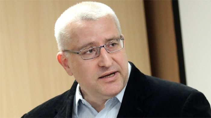 Малинов: Радев се държи като почетен председател на Възраждане