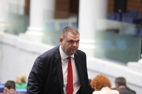Пеевски: Няма нужда от коалиционно споразумение
