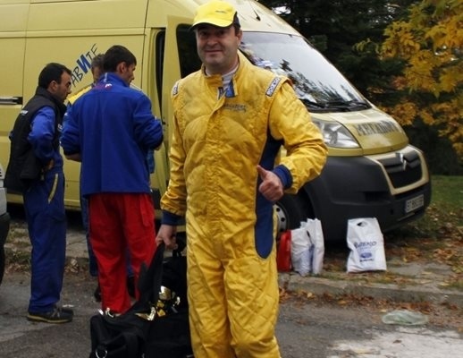 Прокуратурата разследва катастрофата, в която загина рали пилотът Мирослав Ангелов