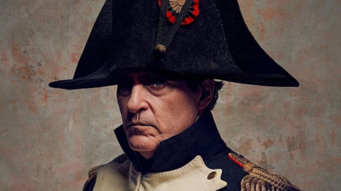 Наполеон на Ридли Скот завладява кината с епични военни сцени