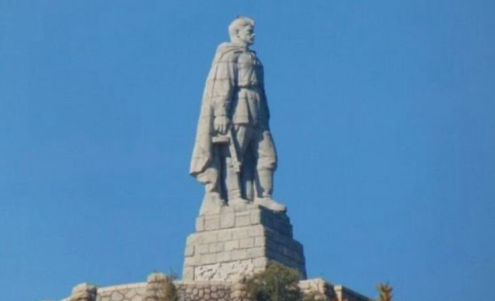 Русия с призив към ЮНЕСКО да пази паметника Альоша в Пловдив