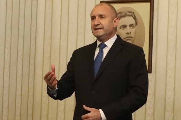Румен Радев наложи вето върху възстановяването на правомощията на Пленума на ВСС и главния прокурор