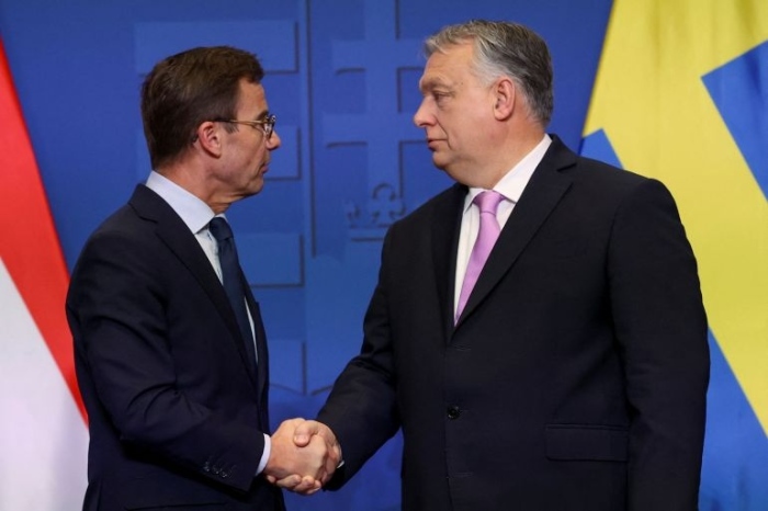 Унгария пусна Швеция в НАТО 