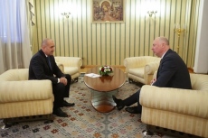 Радев се срещна с Росен Желязков за назначаването на служебен премиер
