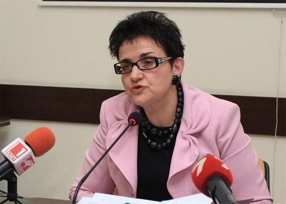 Коя е Людмила Петкова, служебен вицепремиер и министър на финансите