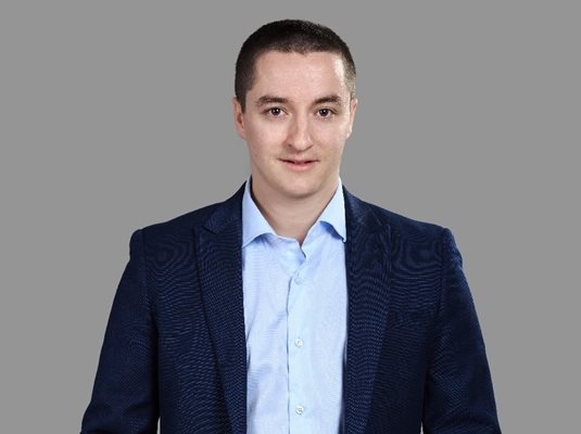 Явор Божанков за инцидента с пистолета: Не е било вип парти с депутати