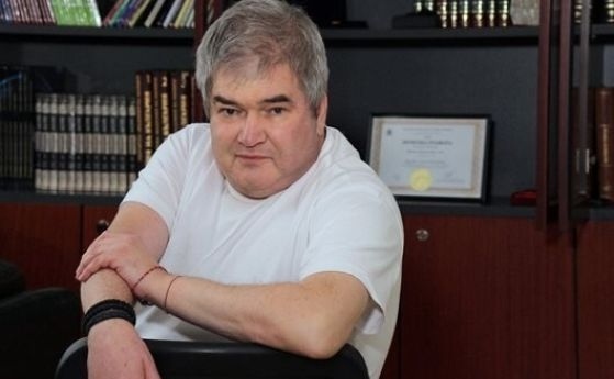 Почина главният редактор на в. 24 часа Борислав Зюмбюлев
