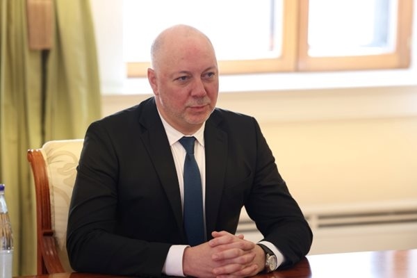 Росен Желязков се отказва от европарламента 