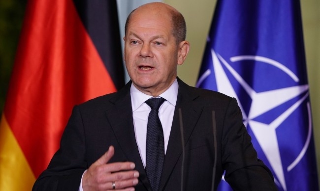 Шолц категоричен: Германия няма да премахне ограниченията за обстрел на руска територия
